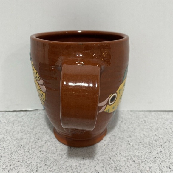 Pritchett & Shelby 1991 Art Pottery Mug redware colorful whimsical fish w/FLAW - Picture 7 of 11